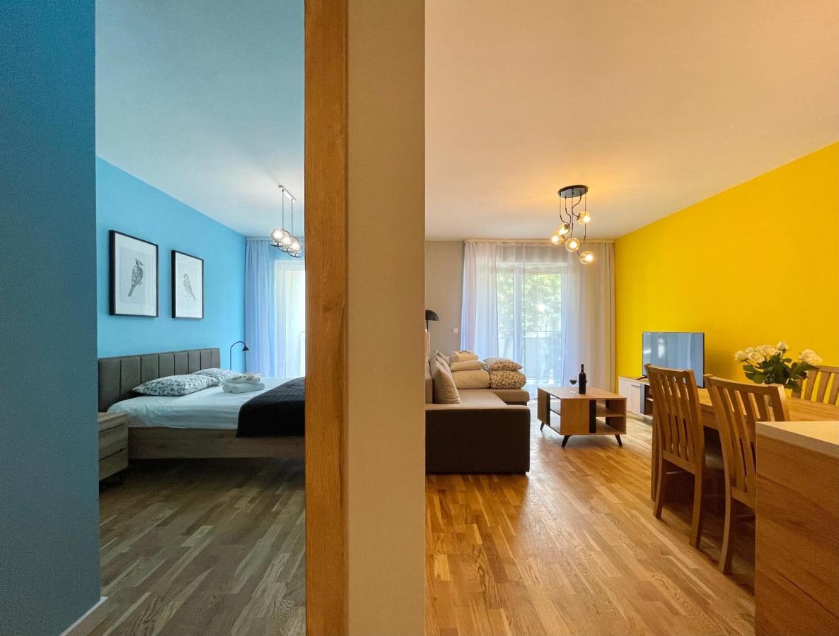 Homestay 2 Apartment With Parking Thorn Exterior foto